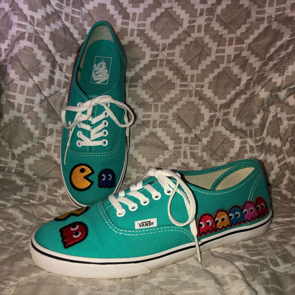 Custom Vans Pac-Man Shoes - Picture 1 of 10